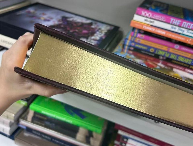 gilded book edges